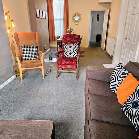 3 Bedroom-5 Beds Newland Ave King'S Palace Leisure-Contractor-Heart Of Hull Amenities Kingston upon Hull Exterior foto